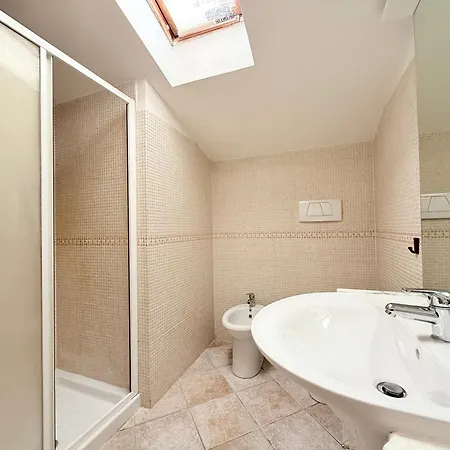 K07 - Castelfidardo, Accogliente Trilocale Con Ampia Terrazza