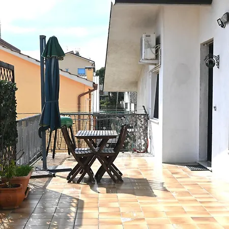 K07 - Castelfidardo, Accogliente Trilocale Con Ampia Terrazza *